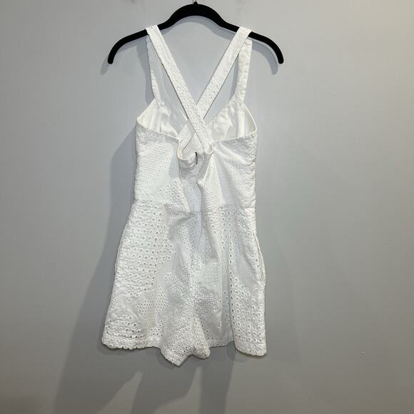 Trina Turk Thalia White Eyelet Romper Women’s Size 4 Resort Vacation Cocktail - Picture 4 of 8